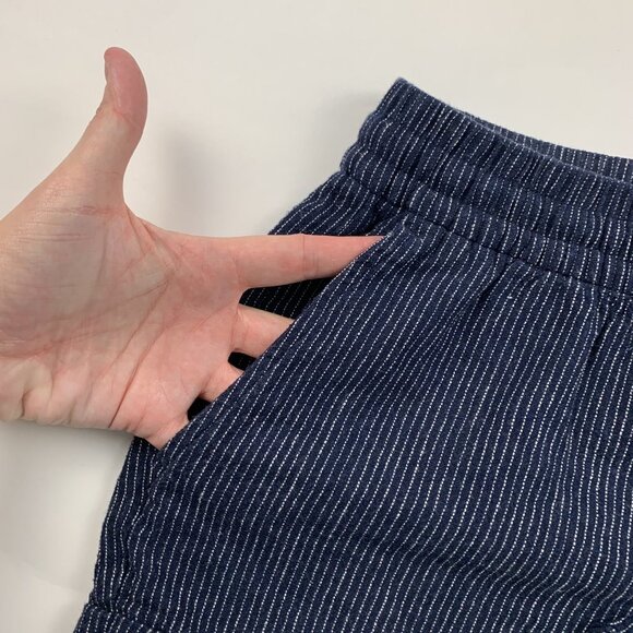 Old Navy Dark Blue Pinstripe Linen Blend Pull On Shorts S - Picture 2 of 5